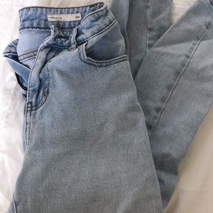 PacSun Light Ultra High Waisted Slim Mom Jeans